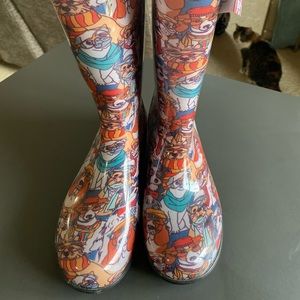 Size 11 Dog Print Sloggers - Brand New!